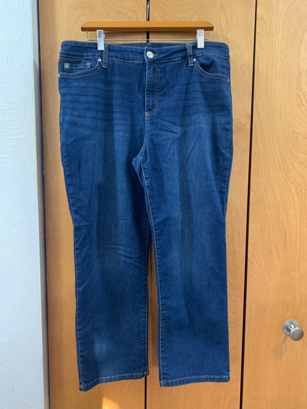 Bandolino Deep Blue Straight-Leg Women's Jeans